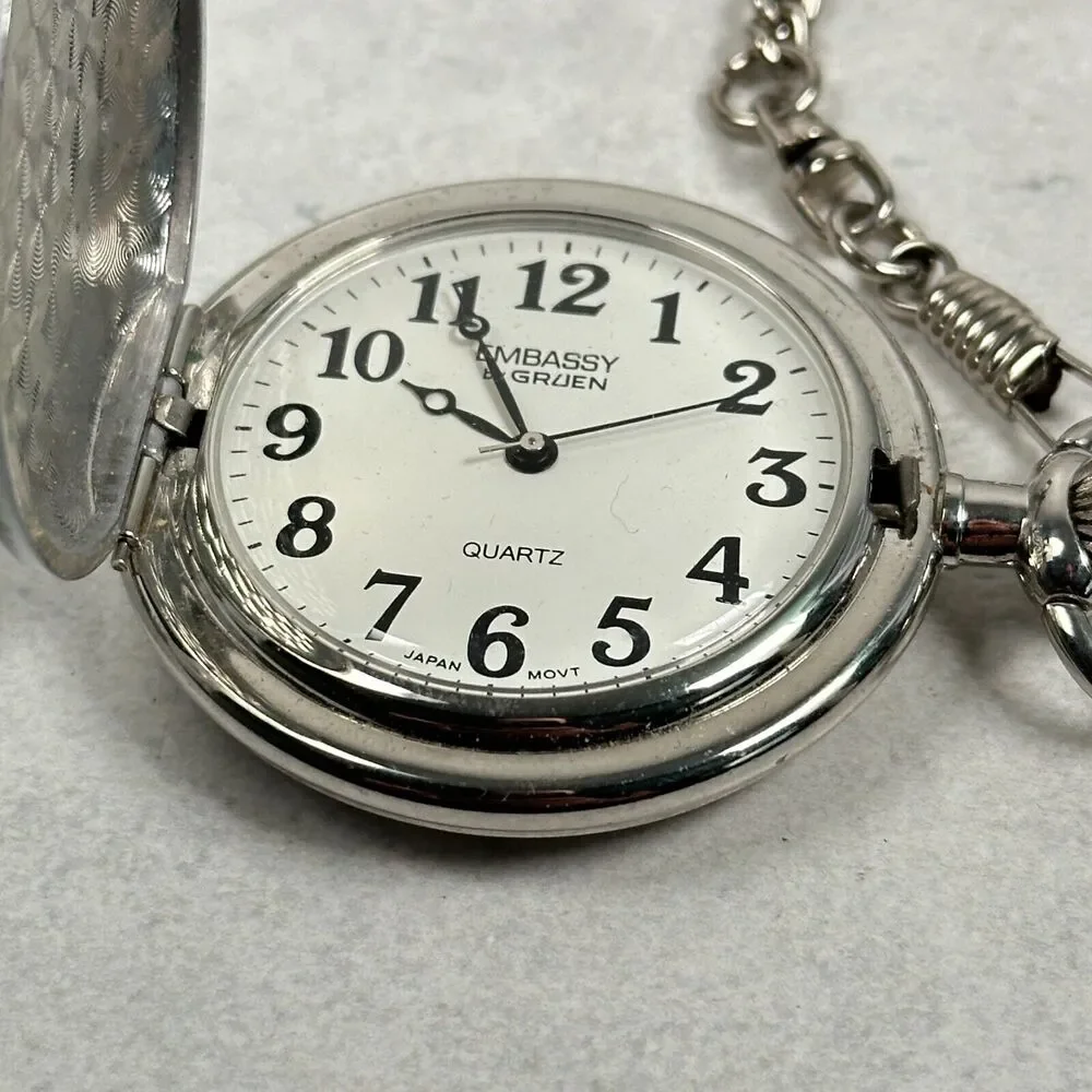 Embassy Gruen Pocket Watch 46mm Wolf Winter Forest Outdoors Quartz New Battery